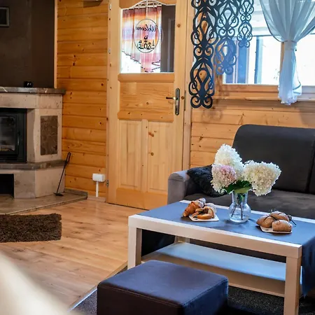 Dom wakacyjny Za Księżycem - Azyl Z Balią, Kominkiem I Prywatnym Ogrodem, *