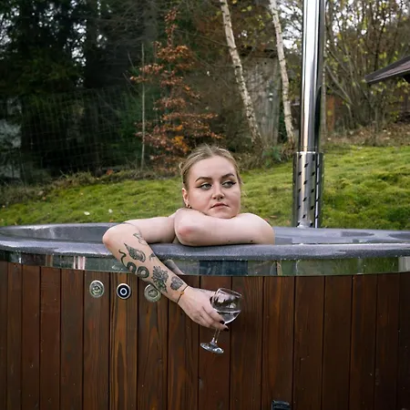 Za Księżycem - Azyl Z Balią, Kominkiem I Prywatnym Ogrodem, * Ustroń