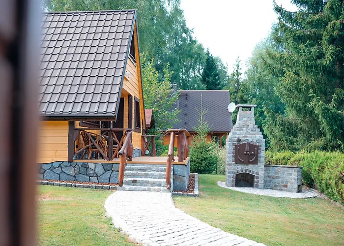 Prázdninový dům Za Ksiezycem - Azyl Z Balia, Kominkiem I Prywatnym Ogrodem,