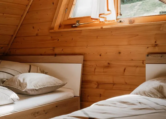 Za Ksiezycem - Azyl Z Balia, Kominkiem I Prywatnym Ogrodem, Ustroň